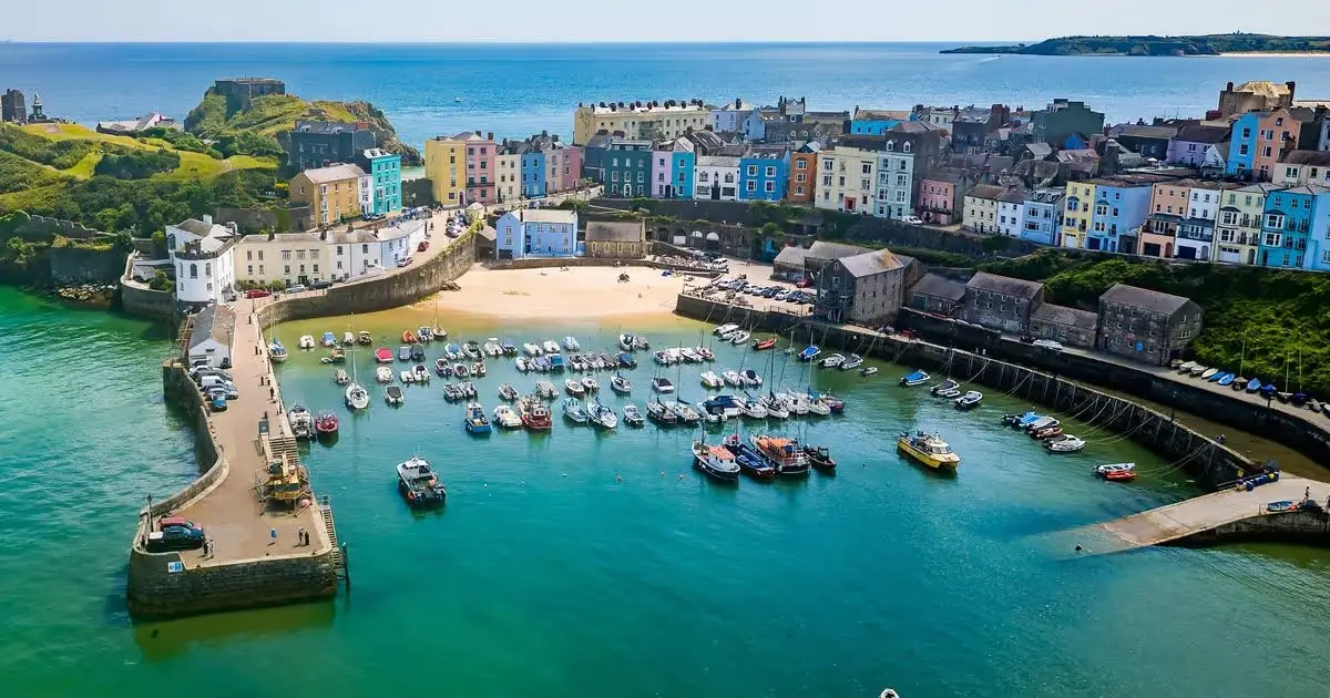 Pembroke Dock waterkant en Pembrokeshire kustlandschap in Wales