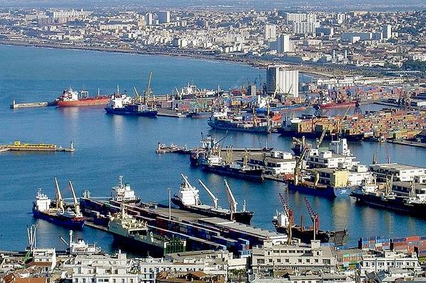 Veerbootbestemming Algiers in Algerije