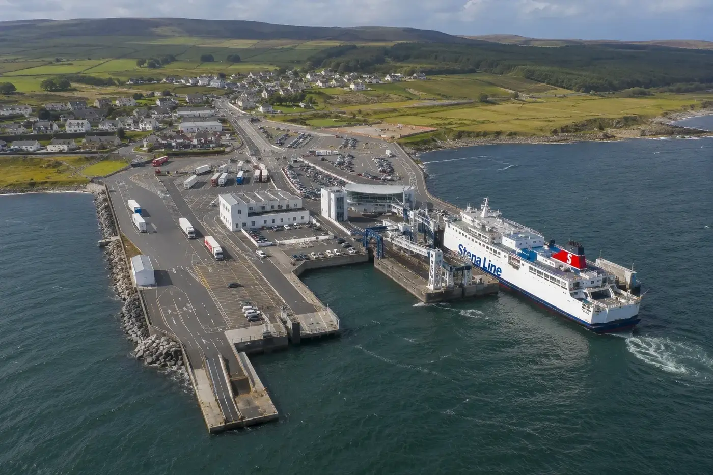 Cairnryan passagiersveerbootterminal op Loch Ryan in Schotland