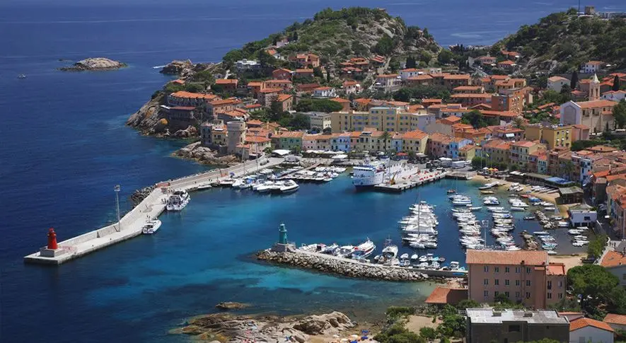 Veerbootbestemming Giglio in Italië