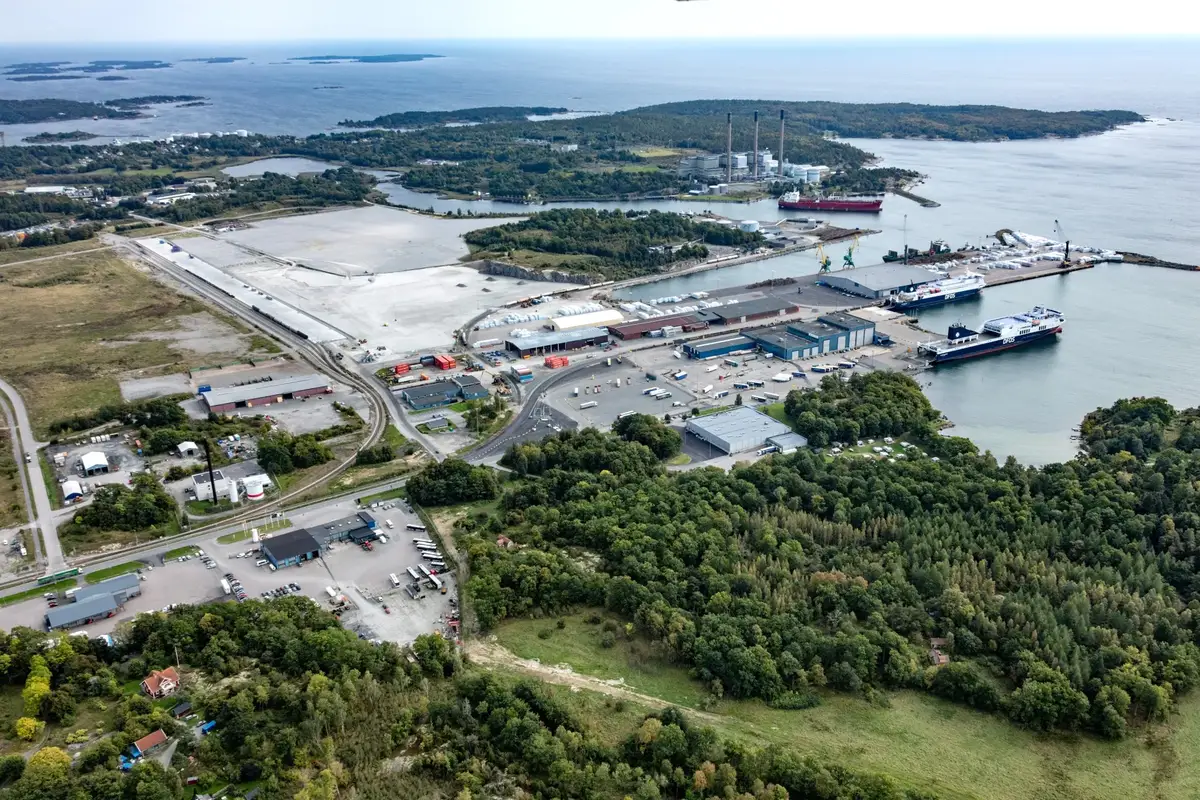 Luchtfoto van Karlshamn veerbootterminal in Zweden