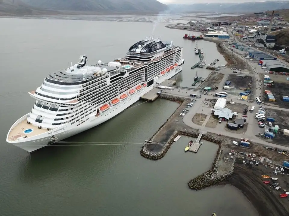 Veerbootbestemming Longyearbyen Sea Travel & Port Guide in Noorwegen