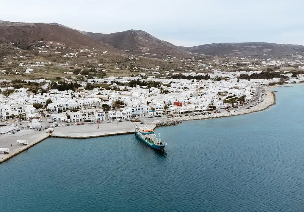 Veerbootbestemming Paros in Griekenland