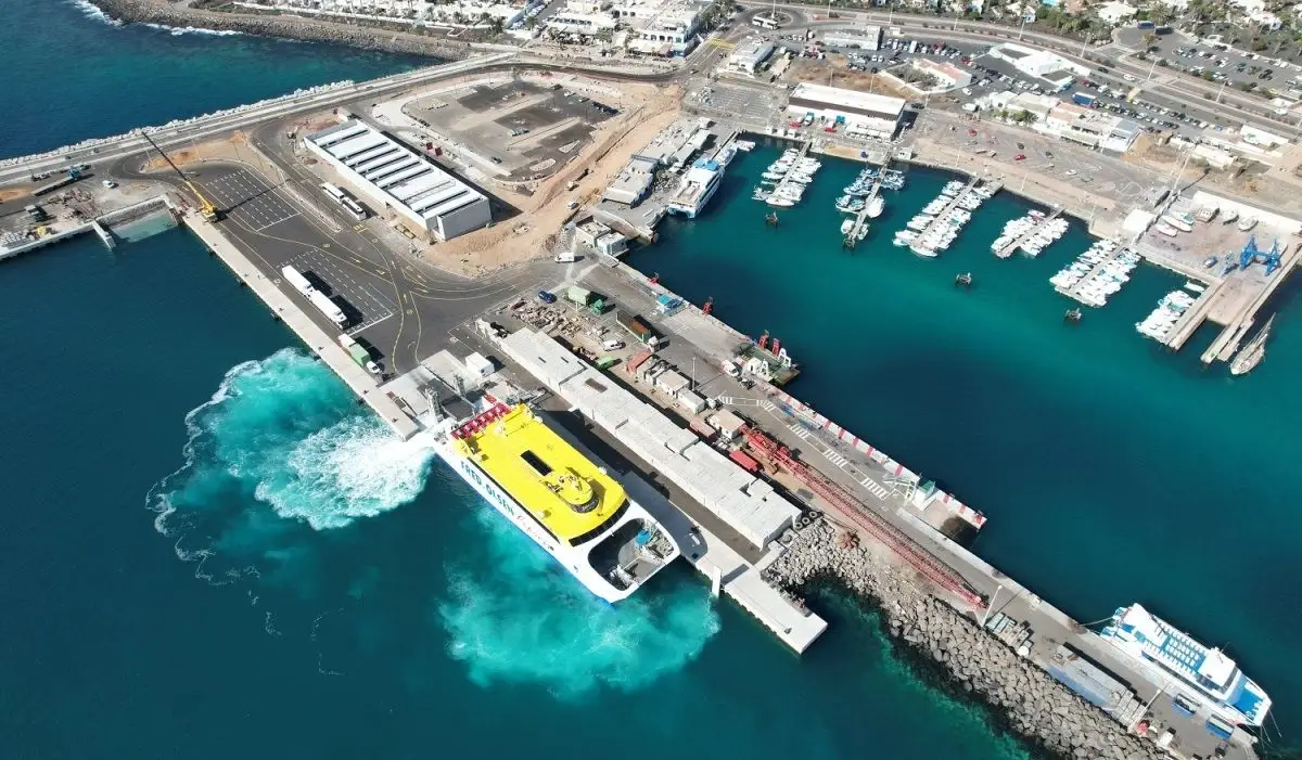 Veerbootbestemming Playa Blanca in Spanje