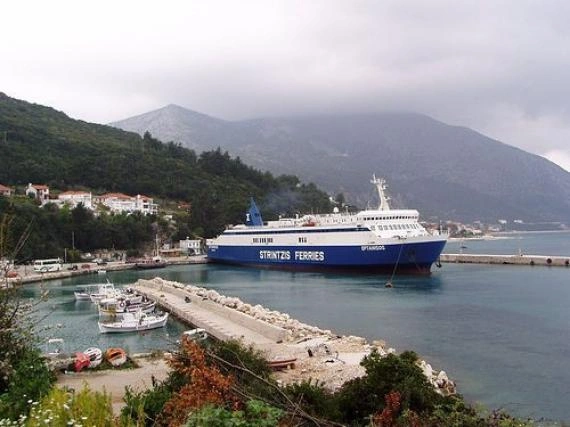 Veerbootbestemming Poros, Kefalonia in Griekenland