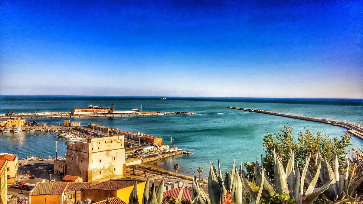 Veerbootbestemming Porto Empedocle in Italië