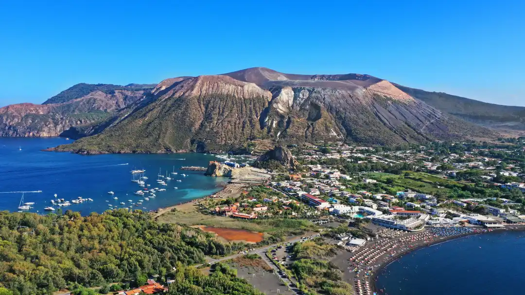 Veerbootbestemming Stromboli in Italië