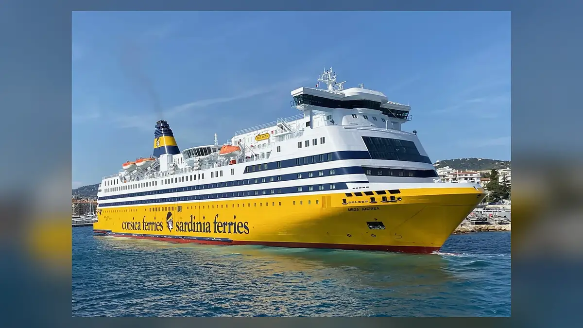 Corsica Ferries veerboot