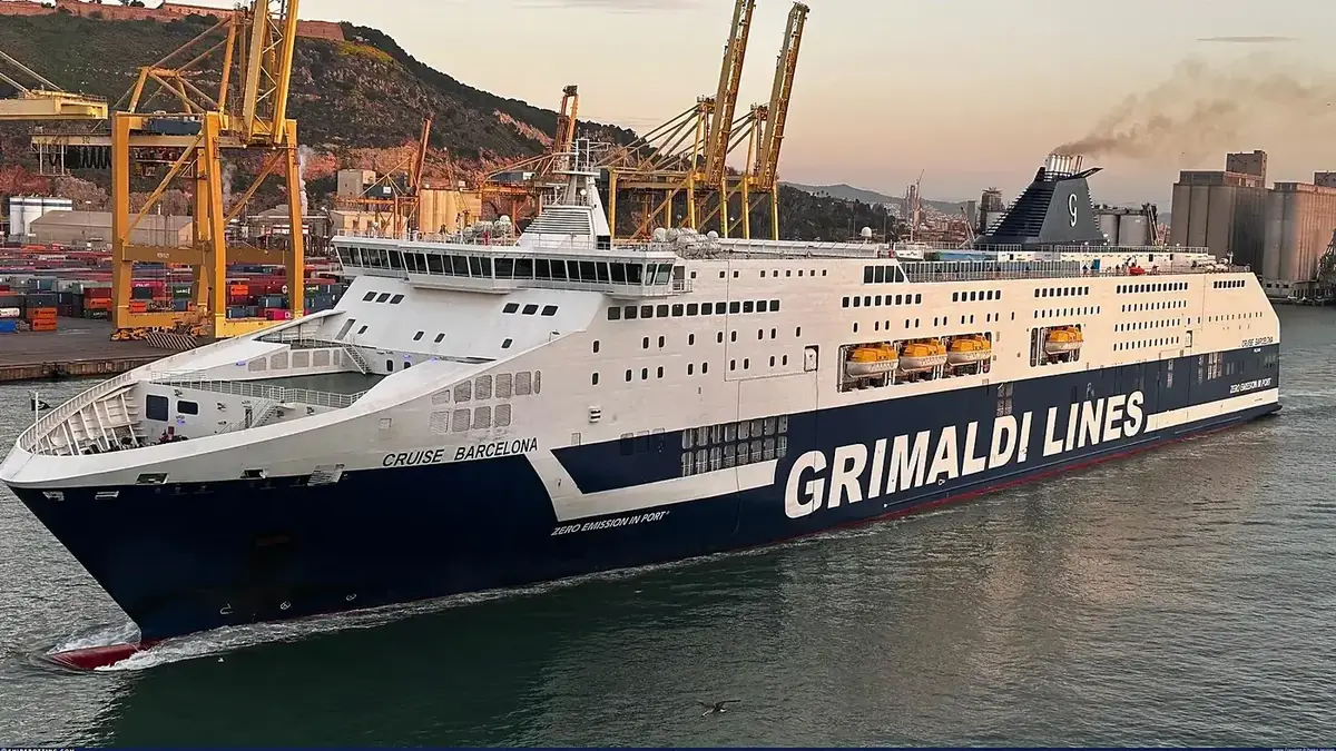 Grimaldi Lines veerboot